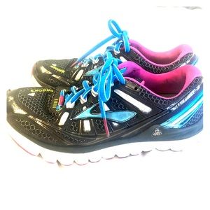Brooks Transcend Shoes